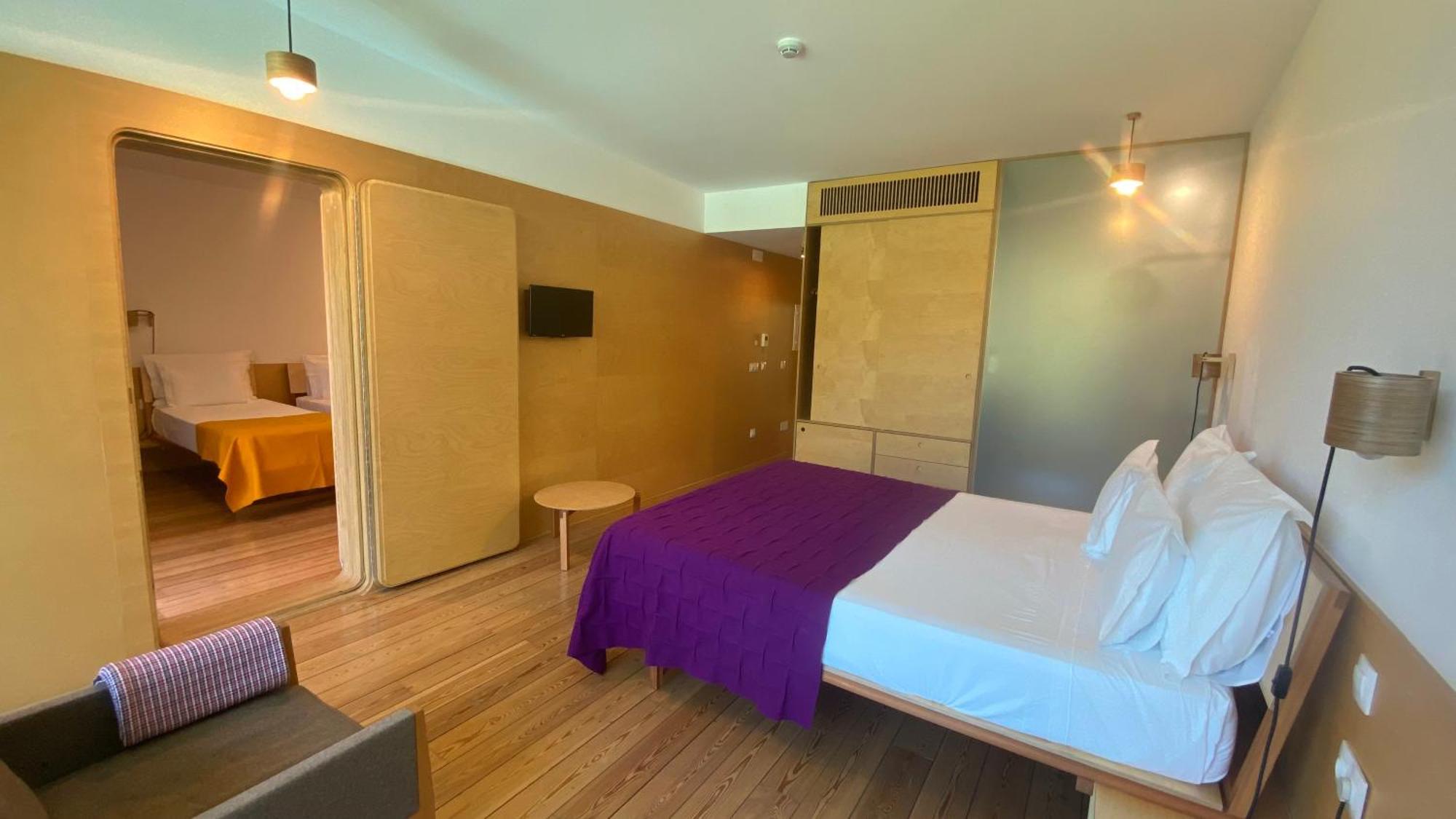 Colmeal Countryside Hotel ฟิเกรา เด กาสเตโล รอดริโก ภายนอก รูปภาพ
